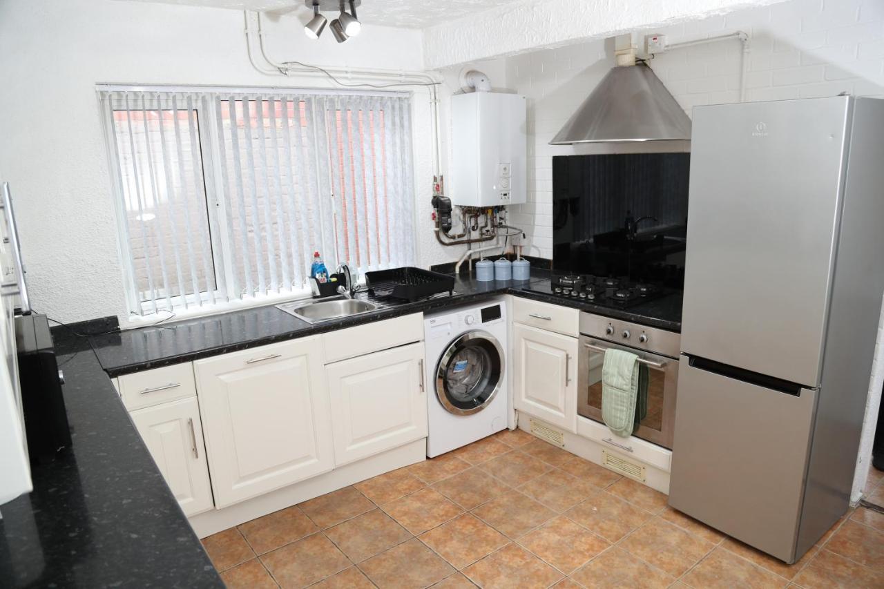 Cosy 3-Bed Bungalow Nec Airport Close To Amenities Birmingham Kültér fotó