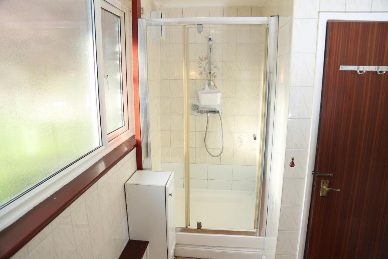 Cosy 3-Bed Bungalow Nec Airport Close To Amenities Birmingham Kültér fotó